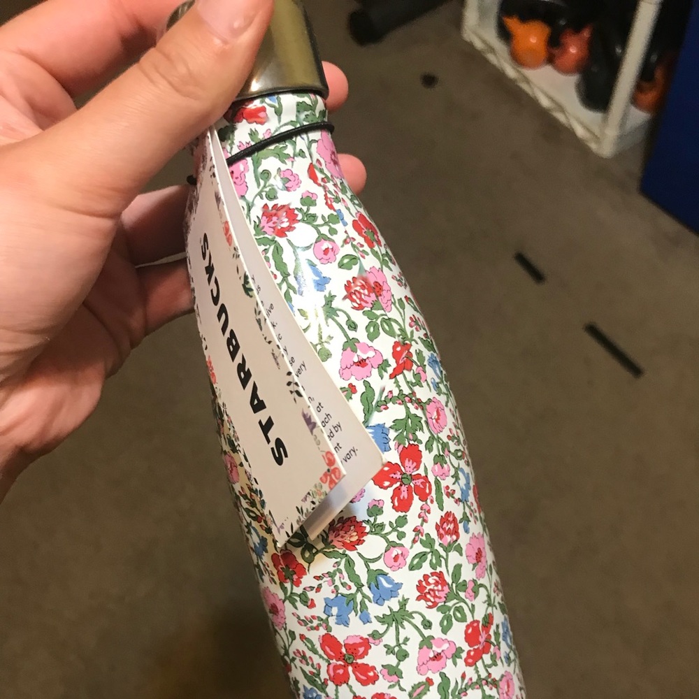 Starbucks Swell Collection